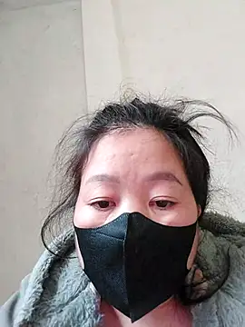 Snapshot of donaaa2 chatting on January 12, 1:44 am donaaa2 online show from January 12, 1:44 am