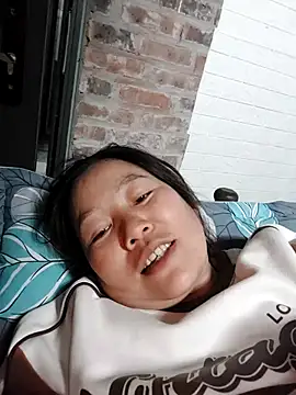 Snapshot of donaaa2 chatting on February 12, 7:58 am donaaa2 online show from February 12, 7:58 am