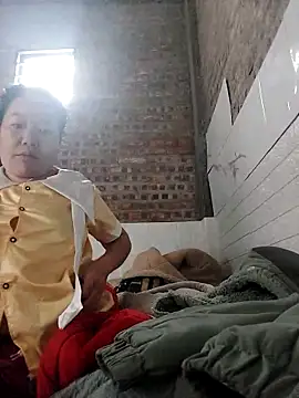 Snapshot of donaaa2 chatting on February 14, 1:46 am donaaa2 online show from February 14, 1:46 am