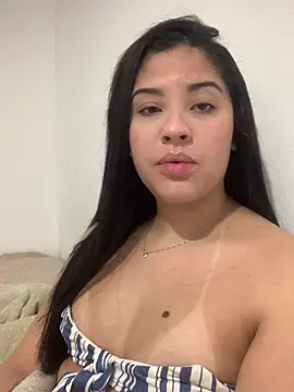kahraujo online show from July 17, 11:17 am