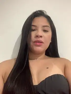 kahraujo online show from July 28, 11:17 am