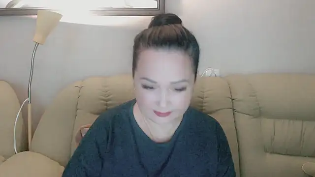 Snapshot of infinity_loveliness chatting on September 27, 12:54 pm infinity loveliness online show from September 27, 12:54 pm