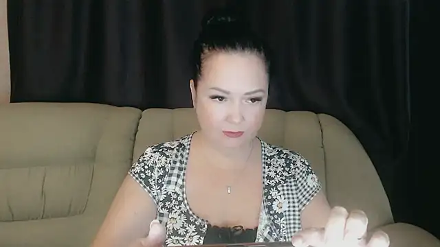 Snapshot of infinity_loveliness chatting on October 1, 6:19 am infinity loveliness online show from October 1, 6:19 am