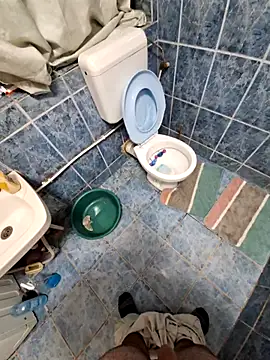 Snapshot of BOOMADDICT6996 chatting on January 9, 9:05 pm BOOMADDICT6996 online show from January 9, 9:05 pm