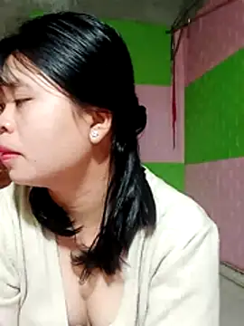 Snapshot of Lucky-cat68 chatting on January 14, 11:42 pm Lucky-cat68 online show from January 14, 11:42 pm