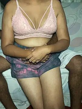 J-hens90 online show from April 15, 6:04 pm