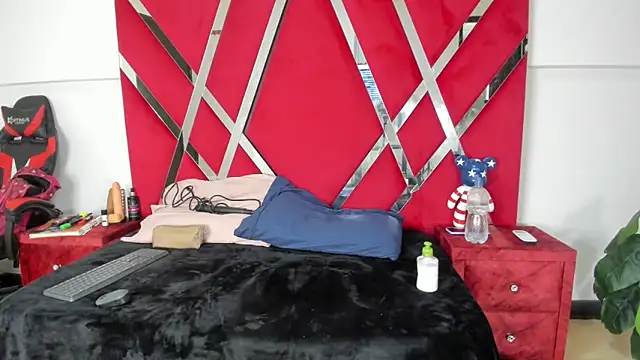 aishaxht online show from March 25, 9:10 pm