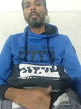 Snapshot of moreno_alpha_br chatting on July 25, 4:32 am moreno alpha br online show from July 25, 4:32 am