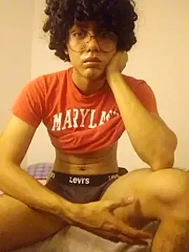 Snapshot of cutetwinkldr chatting on January 6, 4:38 am cutetwinkldr online show from January 6, 4:38 am