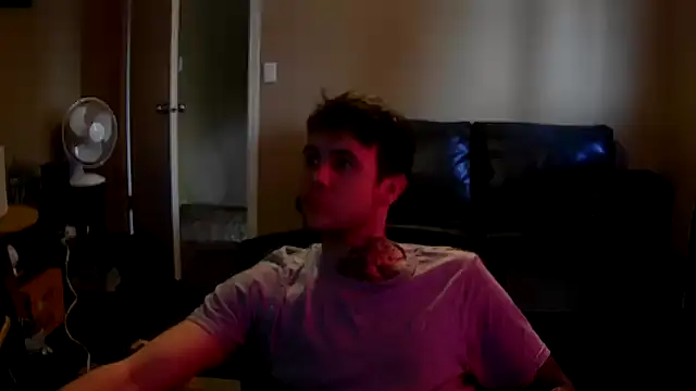 skateboardskate online show from January 10, 5:48 pm