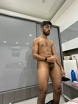 Snapshot of akash349797 chatting on January 12, 11:15 am akash349797 online show from January 12, 11:15 am