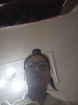 Snapshot of HeyAnnakiss chatting on January 14, 3:06 pm HeyAnnakiss online show from January 14, 3:06 pm