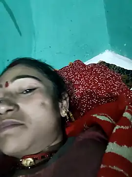 lodhi8080 online show from January 17, 11:52 pm