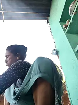 lodhi8080 online show from March 31, 1:40 am