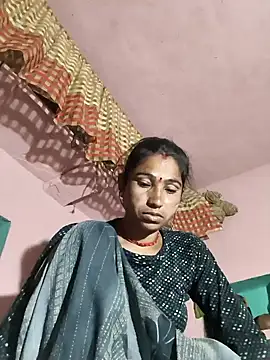 lodhi8080 online show from April 10, 9:41 pm