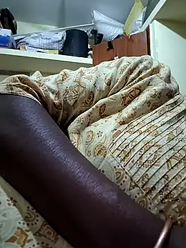 Meena Meenakshi online show from March 6, 5:42 pm