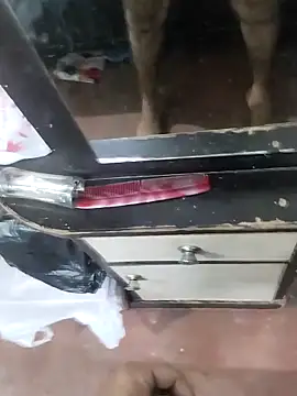 8inchhere online show from March 27, 4:07 pm