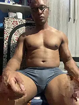 Snapshot of Betobob chatting on February 1, 6:50 pm Betobob online show from February 1, 6:50 pm