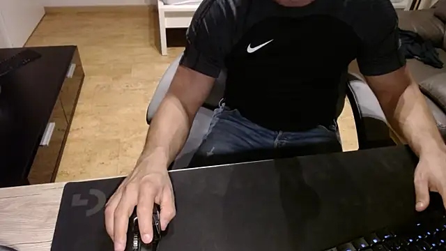 sensualman90 online show from January 8, 4:53 pm