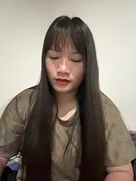 Snapshot of Suni-ii chatting on February 1, 1:04 am Suni-ii online show from February 1, 1:04 am