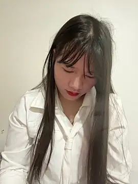 Snapshot of Suni-ii chatting on February 12, 12:49 am Suni-ii online show from February 12, 12:49 am