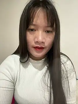 Snapshot of Suni-ii chatting on February 17, 1:02 am Suni-ii online show from February 17, 1:02 am