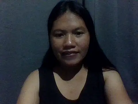 Snapshot of sweetprinces08 chatting on February 5, 8:08 am sweetprinces08 online show from February 5, 8:08 am