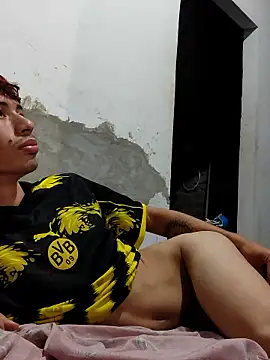 Snapshot of Sweet_Davyd chatting on January 13, 10:31 am Sweet Davyd online show from January 13, 10:31 am