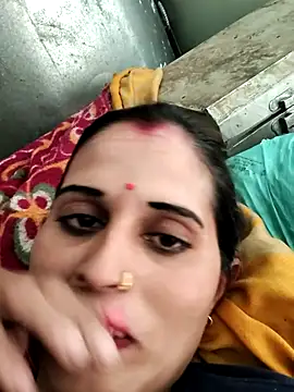 Bhavna8080 online show from May 16, 12:40 am