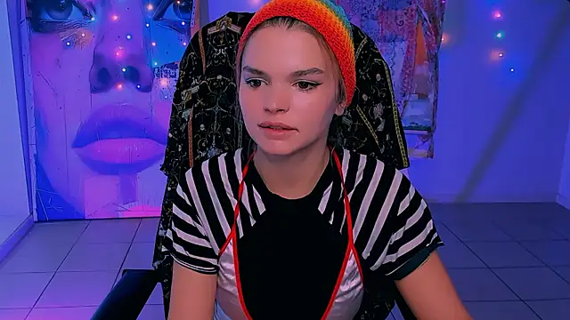 SaraGolben online show from January 15, 9:47 am