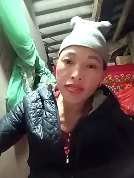 Snapshot of Sing2k chatting on January 12, 3:45 am Sing2k online show from January 12, 3:45 am