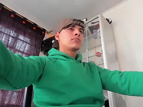 MaxStar26 online show from January 8, 1:57 pm