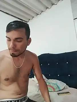 Maliha 21 online show from April 8, 8:42 pm