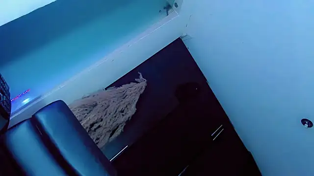 Snapshot of Ashleybigcockx chatting on January 11, 8:14 pm Ashleybigcockx online show from January 11, 8:14 pm