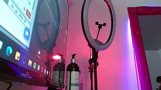 Nico  fox123 online show from January 11, 8:14 pm