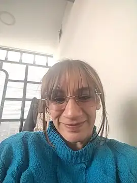 Snapshot of AvaStonee chatting on January 10, 4:42 pm AvaStonee online show from January 10, 4:42 pm