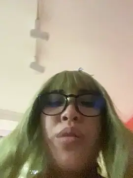CrystalFairy007 online show from July 4, 3:13 am