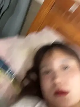 Snapshot of Liness101 chatting on January 19, 2:32 pm Liness101 online show from January 19, 2:32 pm