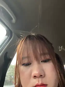 Snapshot of Liness101 chatting on February 19, 12:17 am Liness101 online show from February 19, 12:17 am