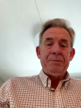 Pierre4tjyxx online show from January 18, 9:57 am