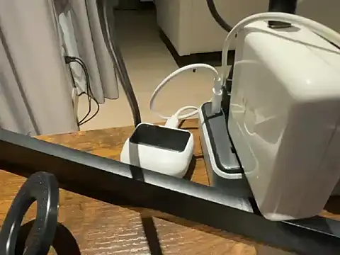 iamyunaskyxh online show from January 12, 4:45 pm