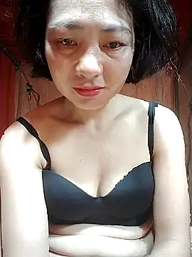 Snapshot of Some-03 chatting on January 14, 4:07 am Some-03 online show from January 14, 4:07 am