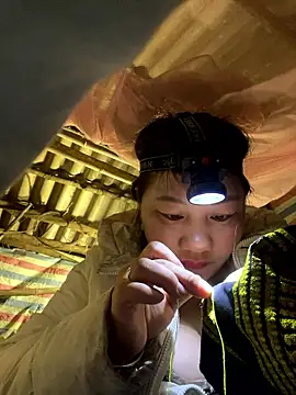 Snapshot of comteze12 chatting on January 13, 4:34 pm comteze12 online show from January 13, 4:34 pm