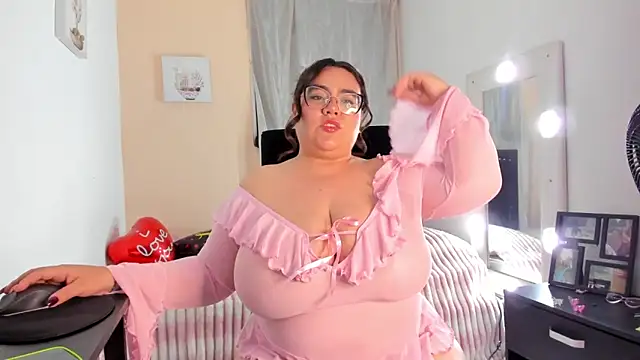 KarlaLannee online show from March 11, 4:18 am