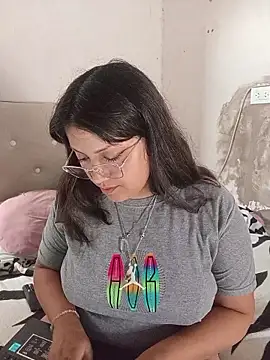 dulce marrr online show from March 5, 1:29 pm