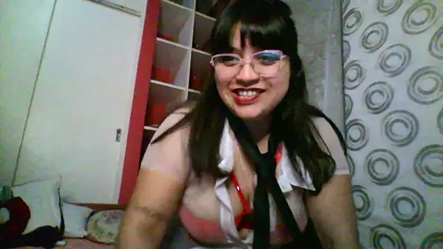 dulce marrr online show from May 17, 6:00 am