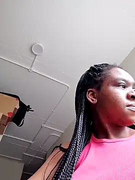 Snapshot of princess-boobz chatting on March 5, 10:11 am princess-boobz online show from March 5, 10:11 am