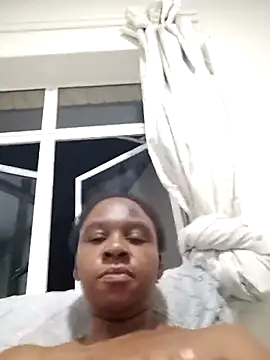 Snapshot of princess-boobz chatting on March 23, 7:18 pm princess-boobz online show from March 23, 7:18 pm