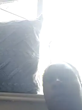 Snapshot of princess-boobz chatting on March 27, 9:21 am princess-boobz online show from March 27, 9:21 am