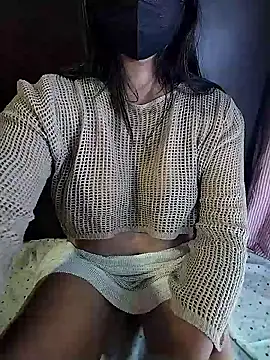 Snapshot of mileez_secret chatting on January 12, 8:25 pm mileez secret online show from January 12, 8:25 pm